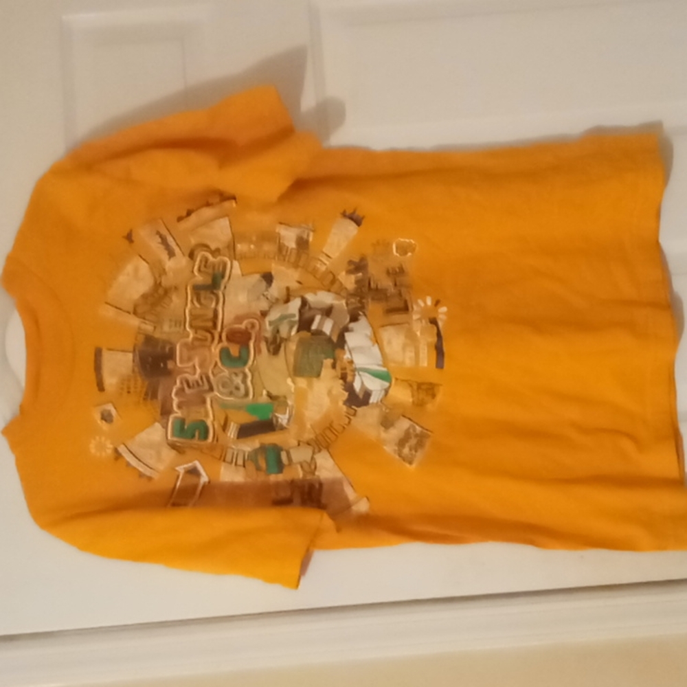 Short sleeved designed tee shirt